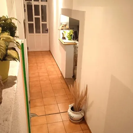 Monera & & Free Garage Διαμέρισμα Μόσταρ