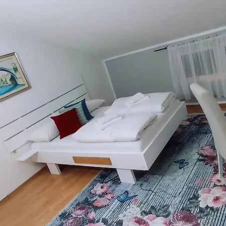 Appartamento Monera Apartments&rooms&free Garage Mostar