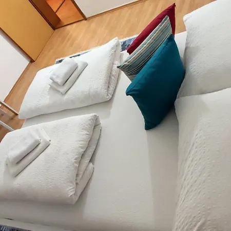 Appartement Monera & & Free Garage *