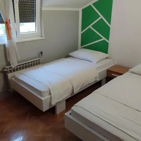 Monera Apartments&rooms&free Garage Mostar