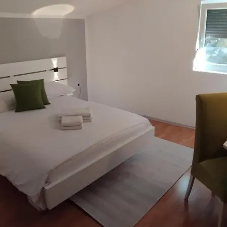 Διαμέρισμα Monera & & Free Garage *